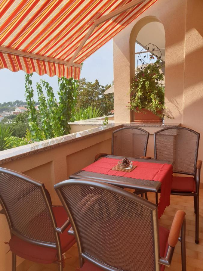 Apartments Davorka Банёл Экстерьер фото
